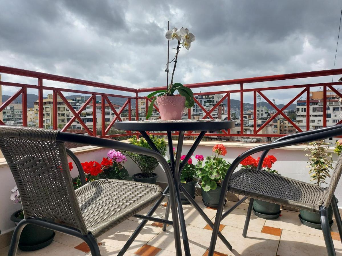 Apartament Cozy In The Heart Of Bllok Tirana